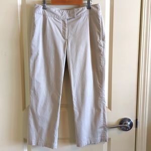 NIKE Golf Women's Dri-Fit Khaki Capris. Size 4